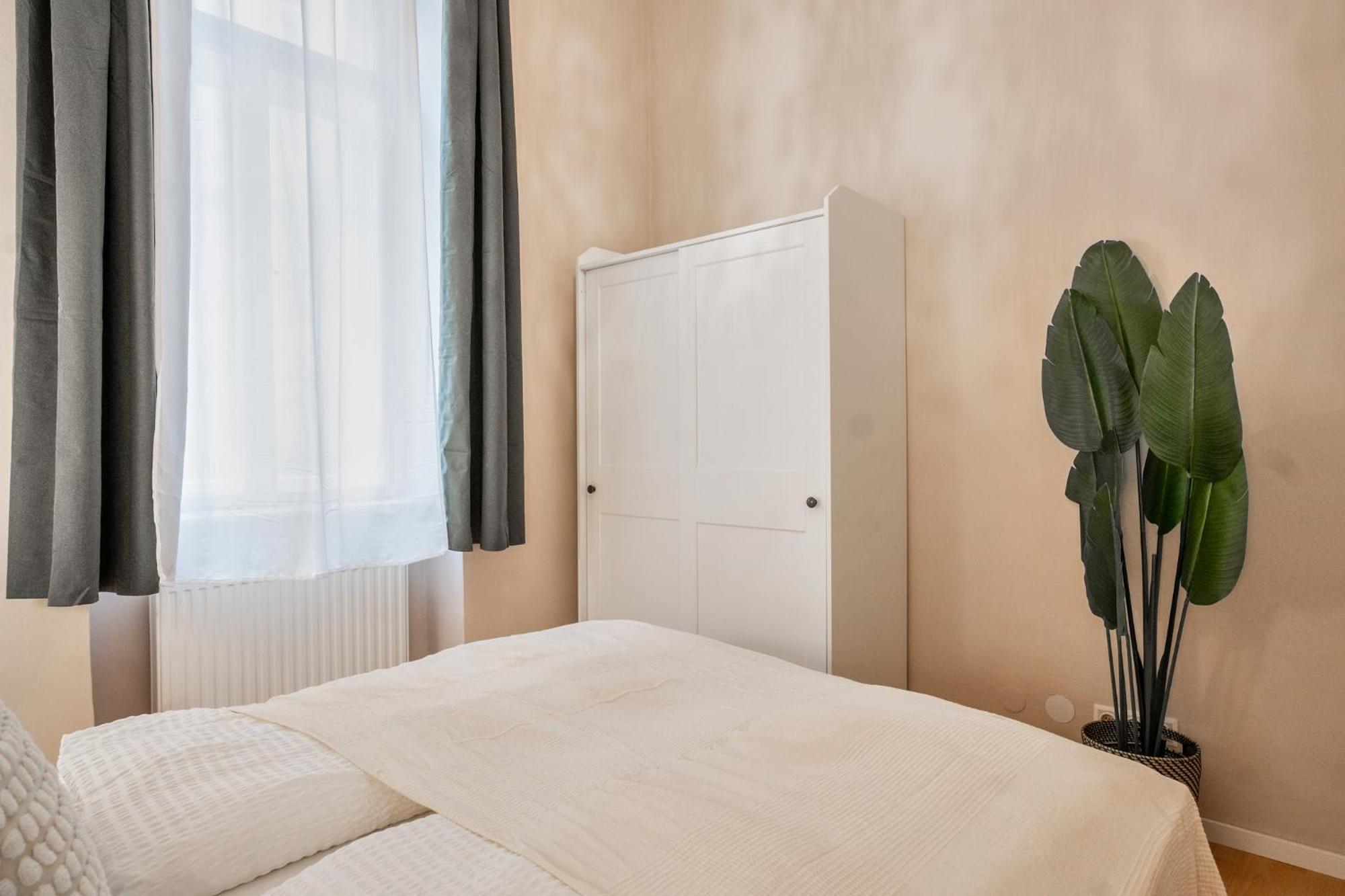 Stylish Und Zentral I 6 Minuten Zur U4 Friedensbruecke Apartamento